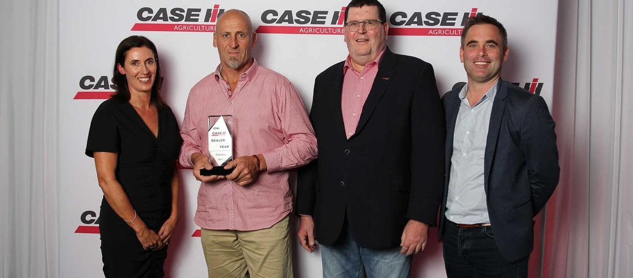 O’Connors and Larwoods take home 2017 Case IH Dealer of the Year awards